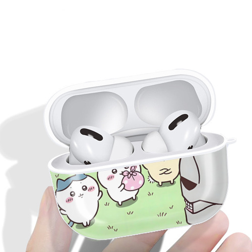 ちいかわ Chii-kawa 【AirPods Pro用】ハードシェル保護ケース 耐衝撃・防指紋・カラビナ付き商品仕様