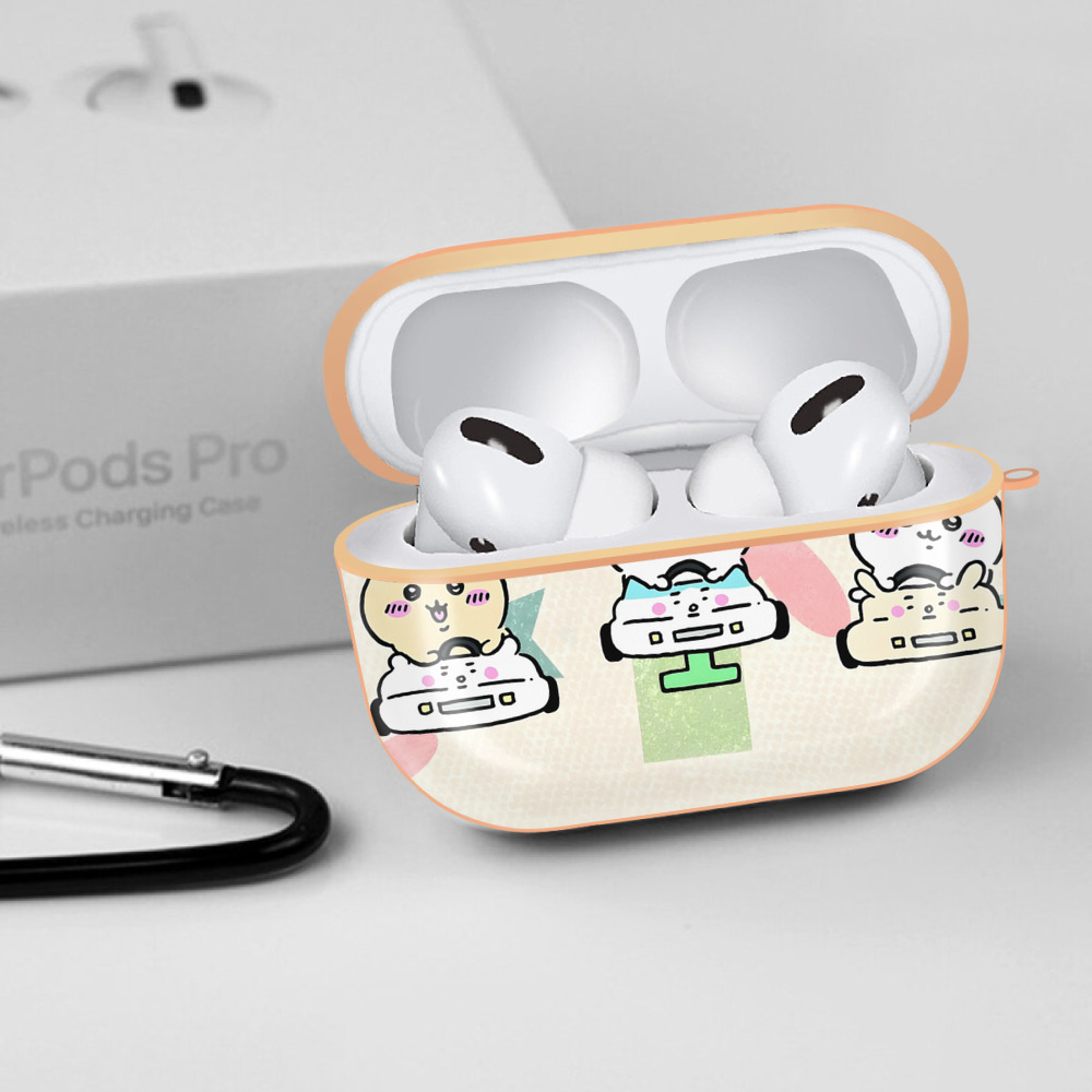 ちいかわ Chii-kawa 【AirPods Pro用】ハードシェル保護ケース｜耐衝撃・防指紋・カラビナ付き商品仕様