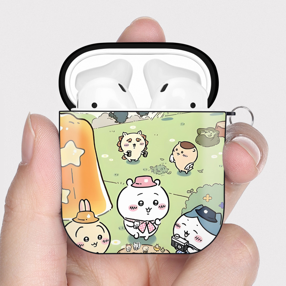 （画像用） ちいかわ Chii-kawa AirPods 第2世代保護ケース ハードシェル ブラック 耐衝撃・防指紋・カラビナ付き