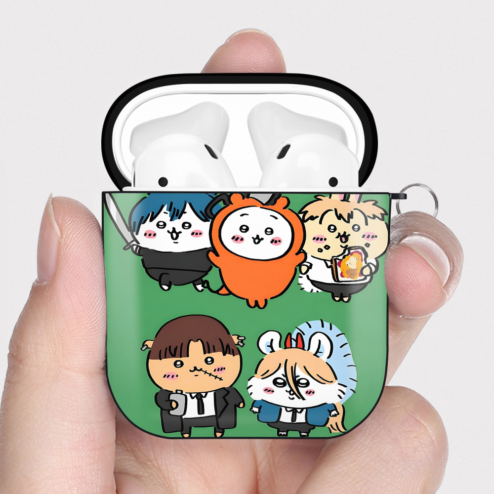 （画像用） ちいかわ Chii-kawa AirPods 第2世代保護ケース ハードシェル ブラック 耐衝撃・防指紋・カラビナ付き