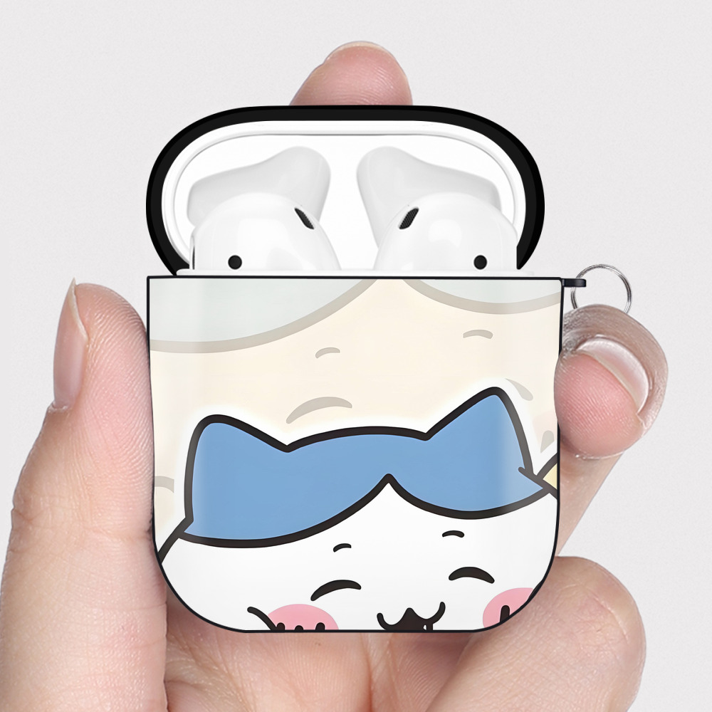 （画像用） ちいかわ Chii-kawa AirPods 第2世代保護ケース ハードシェル ブラック 耐衝撃・防指紋・カラビナ付き