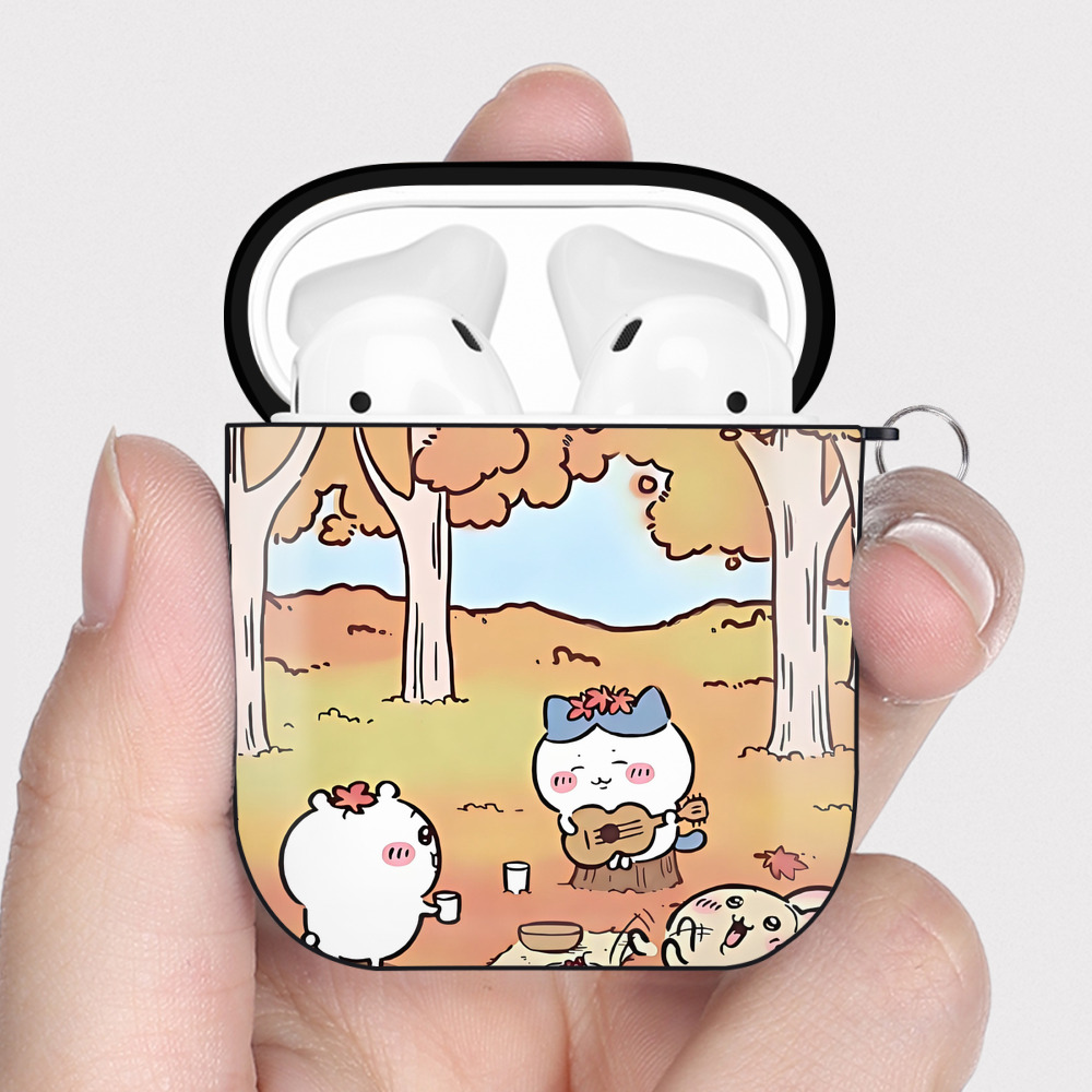 （画像用） ちいかわ Chii-kawa AirPods 第2世代保護ケース ハードシェル ブラック 耐衝撃・防指紋・カラビナ付き
