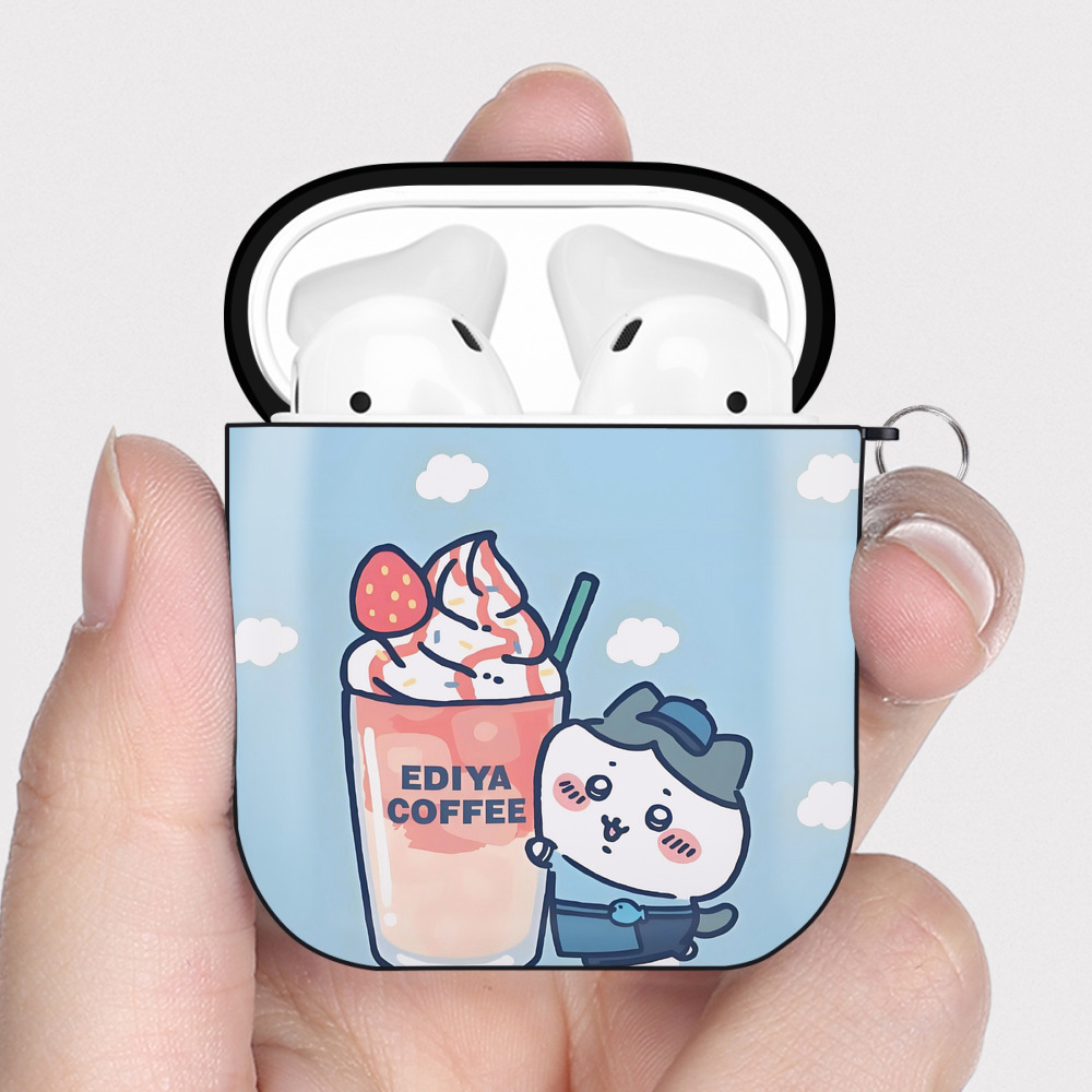 （画像用） ちいかわ Chii-kawa AirPods 第2世代保護ケース ハードシェル ブラック 耐衝撃・防指紋・カラビナ付き