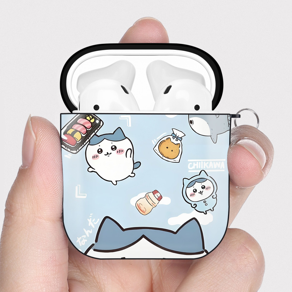 （画像用） ちいかわ Chii-kawa AirPods 第2世代保護ケース ハードシェル ブラック 耐衝撃・防指紋・カラビナ付き