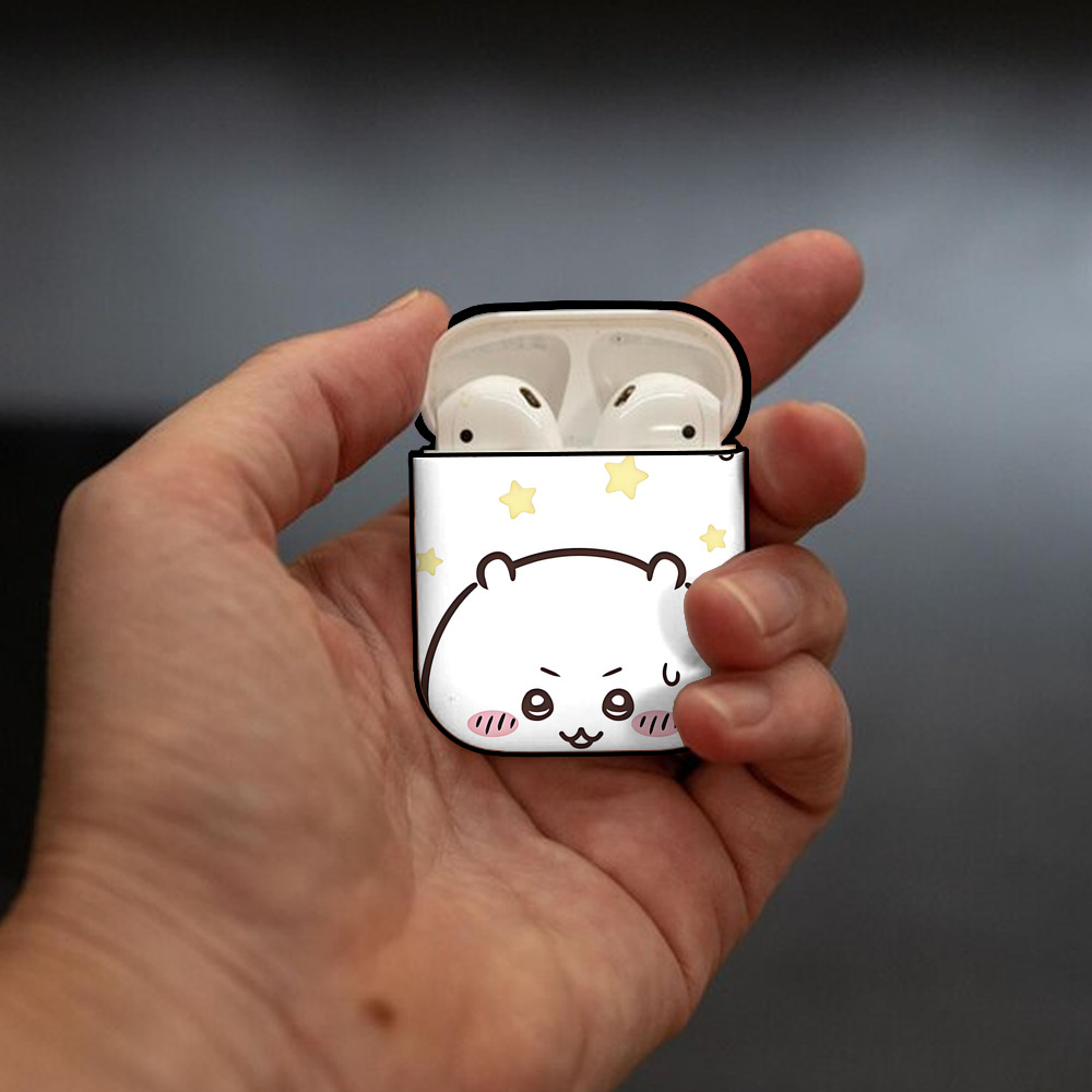 ちいかわ Chii-kawa AirPods 第2世代保護ケース ハードシェル ブラック 耐衝撃・防指紋・カラビナ付き