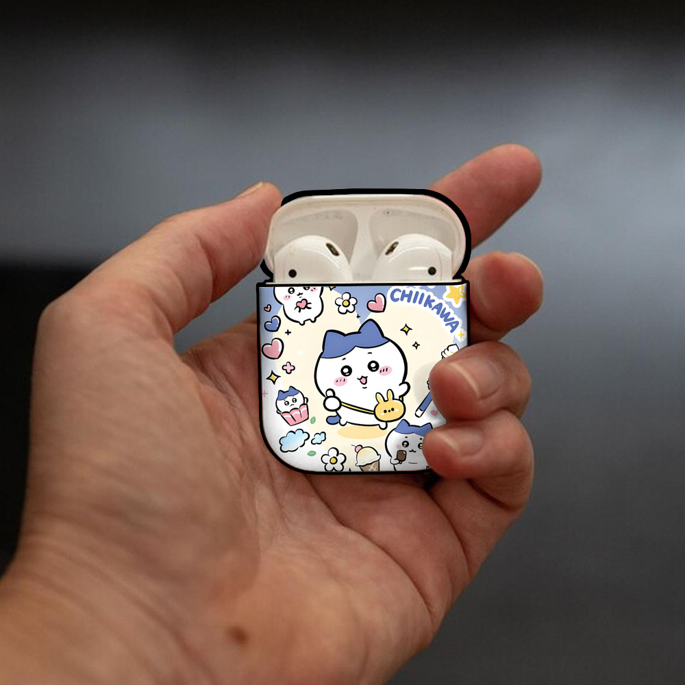 ちいかわ Chii-kawa AirPods 第2世代保護ケース ハードシェル ブラック 耐衝撃・防指紋・カラビナ付き