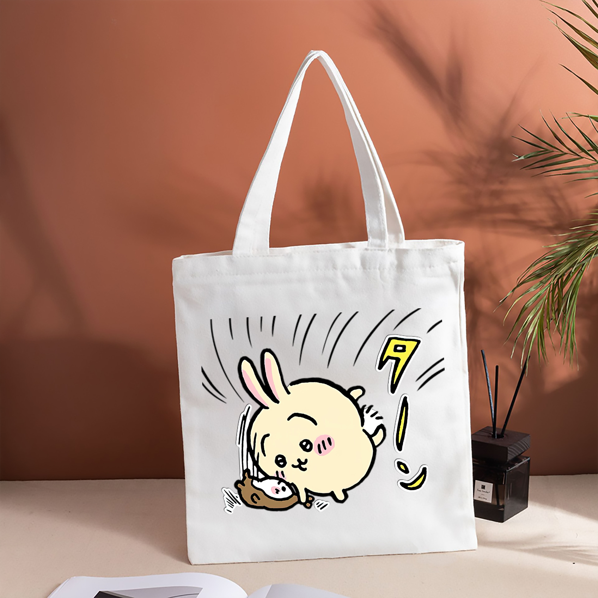 ちいかわ うさぎ Chii-kawa usagi 縦型キャンバス生地手提げバッグ　トートバッグ