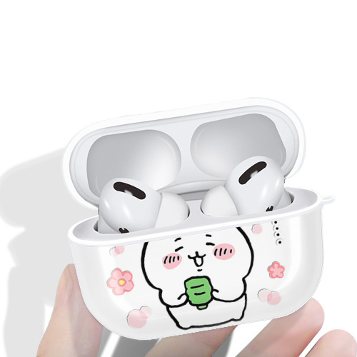 ちいかわ ちいかわ Chii-kawa chiikawa 【AirPods Pro用】ハードシェル保護ケース 耐衝撃・防指紋・カラビナ付き商品仕様