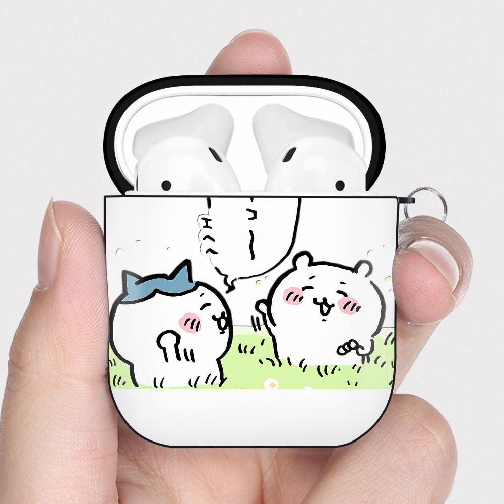 （画像用） ちいかわ ちいかわ Chii-kawa chiikawa AirPods 第2世代保護ケース ハードシェル ブラック 耐衝撃・防指紋・カラビナ付き