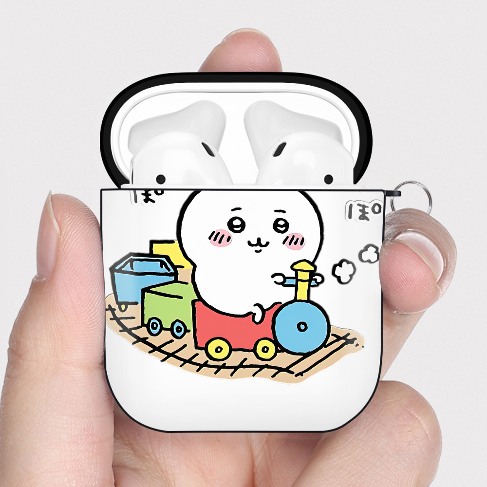 （画像用） ちいかわ ちいかわ Chii-kawa chiikawa AirPods 第2世代保護ケース ハードシェル ブラック 耐衝撃・防指紋・カラビナ付き