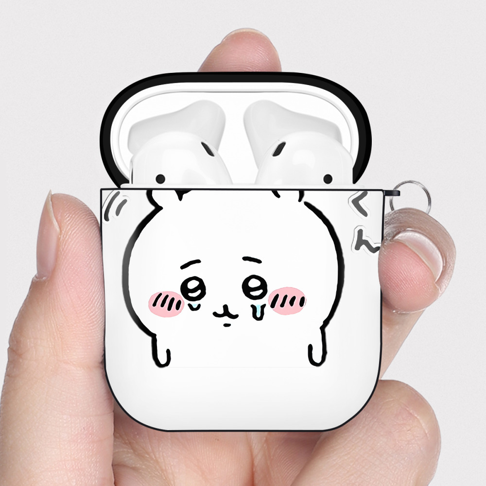 （画像用） ちいかわ ちいかわ Chii-kawa chiikawa AirPods 第2世代保護ケース ハードシェル ブラック 耐衝撃・防指紋・カラビナ付き