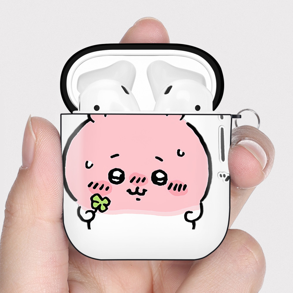 （画像用） ちいかわ ちいかわ Chii-kawa chiikawa AirPods 第2世代保護ケース ハードシェル ブラック 耐衝撃・防指紋・カラビナ付き