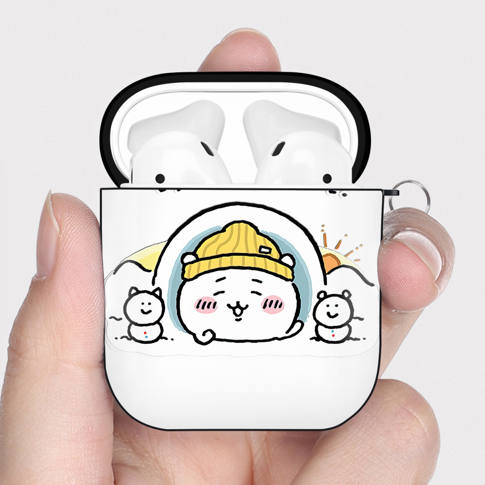 （画像用） ちいかわ ちいかわ Chii-kawa chiikawa AirPods 第2世代保護ケース ハードシェル ブラック 耐衝撃・防指紋・カラビナ付き