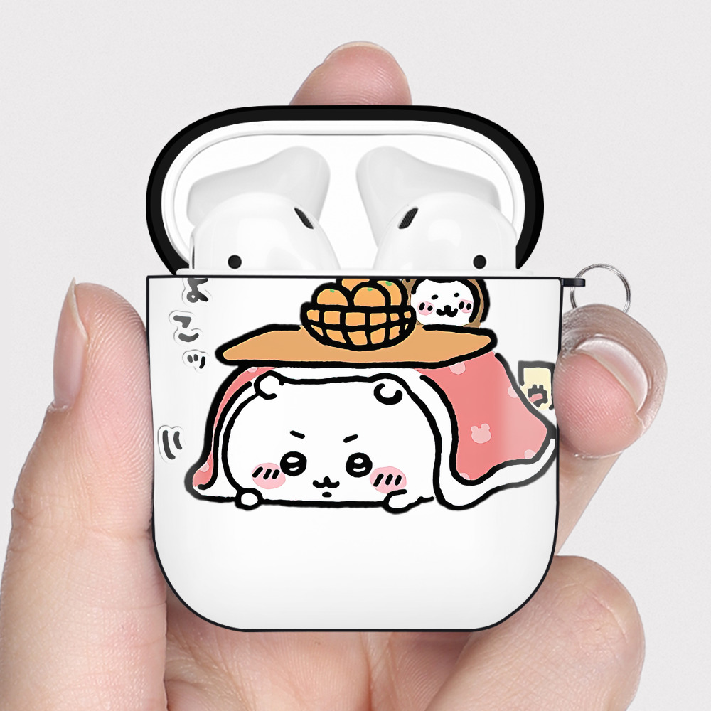 （画像用） ちいかわ ちいかわ Chii-kawa chiikawa AirPods 第2世代保護ケース ハードシェル ブラック 耐衝撃・防指紋・カラビナ付き