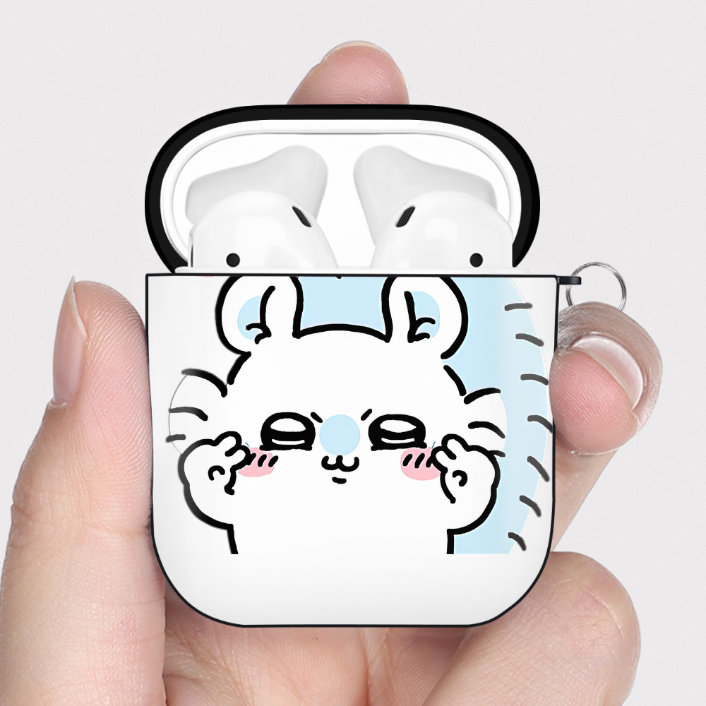 （画像用） ちいかわ モモンガ Chii-kawa Momonga AirPods 第2世代保護ケース ハードシェル ブラック 耐衝撃・防指紋・カラビナ付き