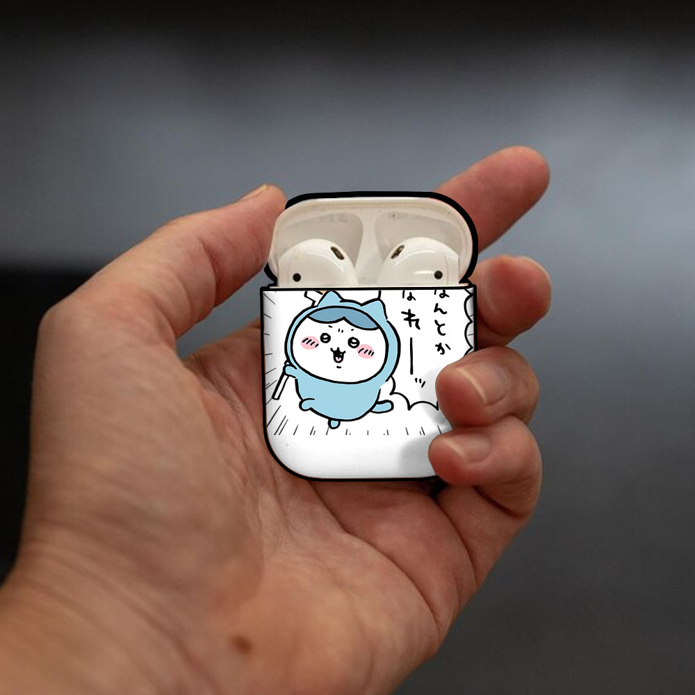 ちいかわ ハチワレ Chii-kawa hachiware AirPods 第2世代保護ケース ハードシェル ブラック 耐衝撃・防指紋・カラビナ付き