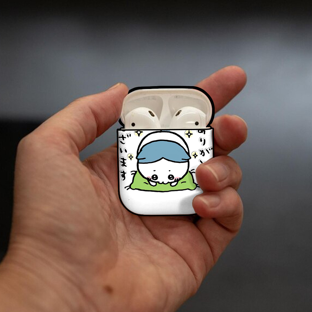 ちいかわ ハチワレ Chii-kawa hachiware AirPods 第2世代保護ケース ハードシェル ブラック 耐衝撃・防指紋・カラビナ付き