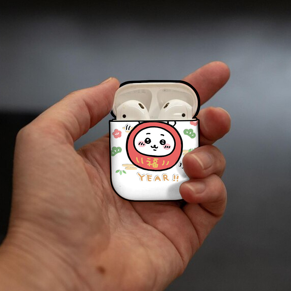 ちいかわ ちいかわ Chii-kawa chiikawa AirPods 第2世代保護ケース ハードシェル ブラック 耐衝撃・防指紋・カラビナ付き