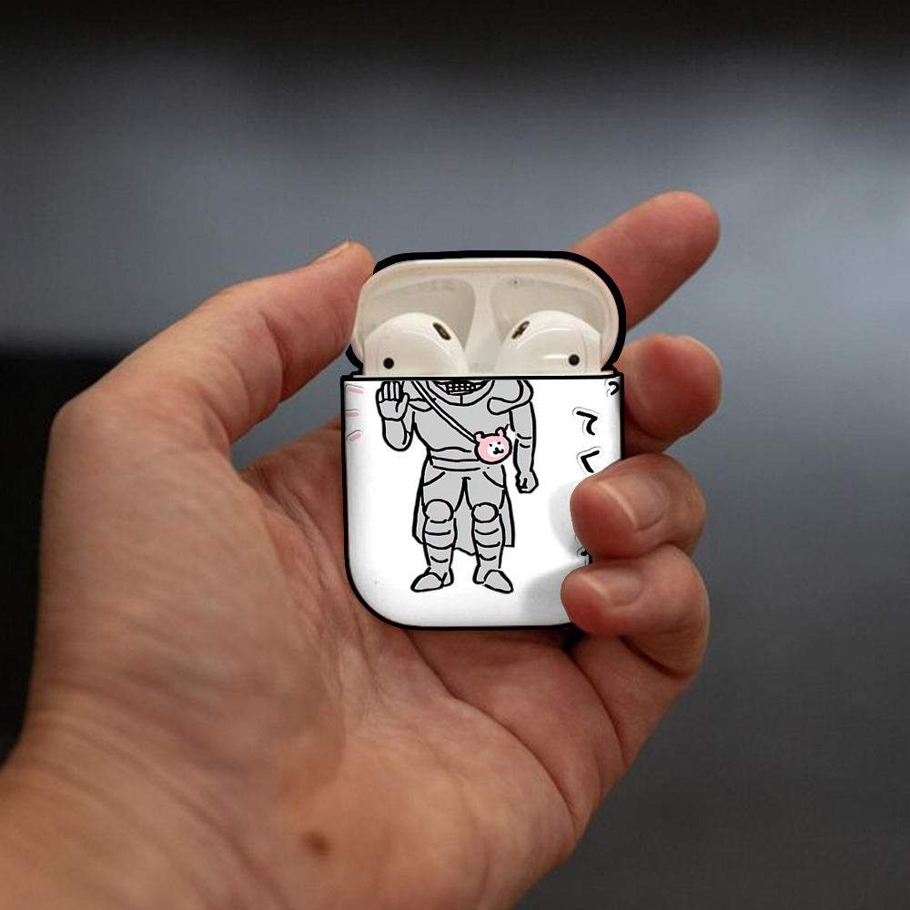 ちいかわ 労働の鎧さん Chii-kawa Mr. Armor of Labor AirPods 第2世代保護ケース ハードシェル ブラック 耐衝撃・防指紋・カラビナ付き