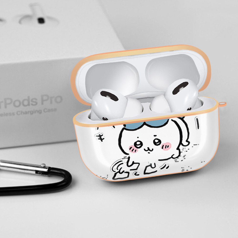 ちいかわ ハチワレ Chii-kawa hachiware 【AirPods Pro用】ハードシェル保護ケース｜耐衝撃・防指紋・カラビナ付き商品仕様